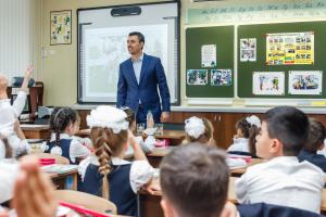 Неделя добра в Казани стартовала с уроков добра в 37 школах