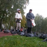 Кормление птиц в парке им. Урицкого