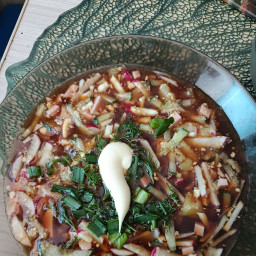 помог маме с окрошкой