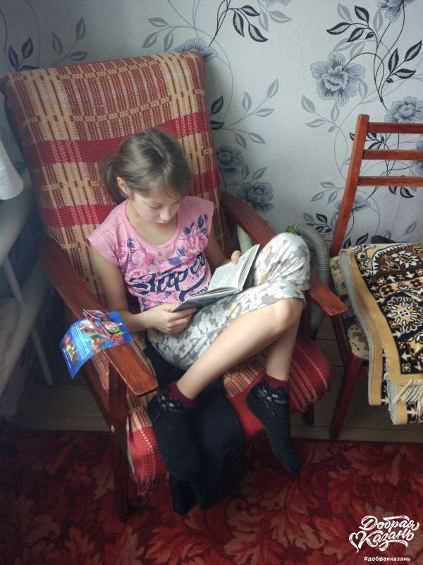 Почитала моей Зур Эни книгу.