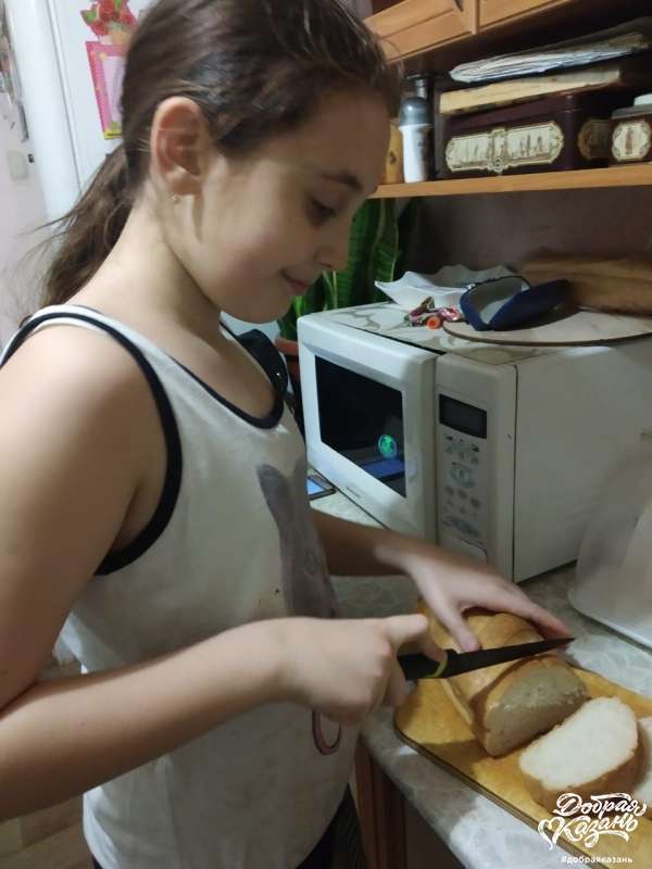 Помогаю маме