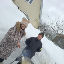 Готовили ужин с братом