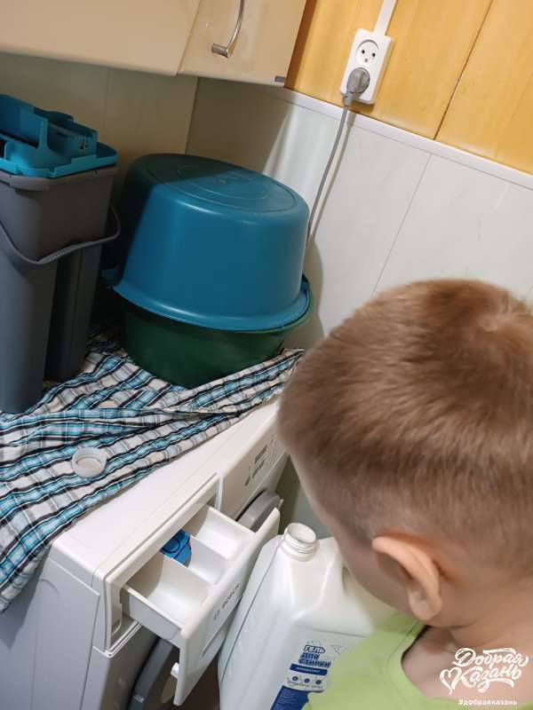 Помогаю маме