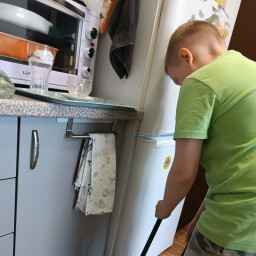 Помощь с уборкой