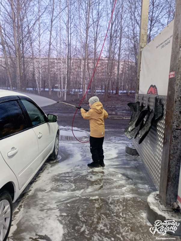 Помогаю папе