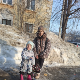 Перед школой отвела сестренку в садик