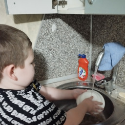 Помыл посуду