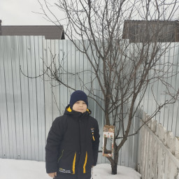 Повесил кормушку для птичек