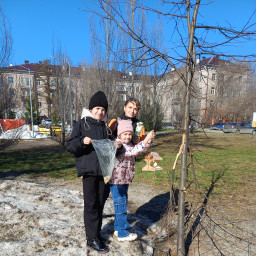 Кормушка для птичек