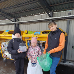 Сдали пластик