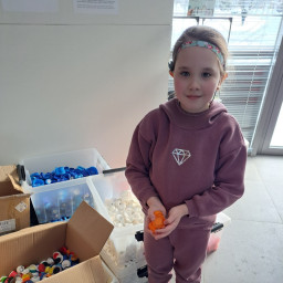 Сдавайте крышки на переработку