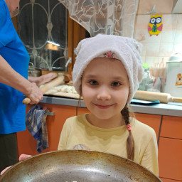 Вчера мы пекли треугольники