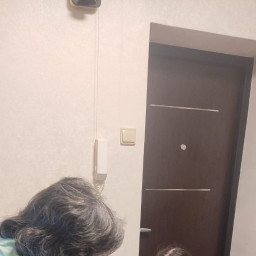 Помогала принести воды дэуэнике