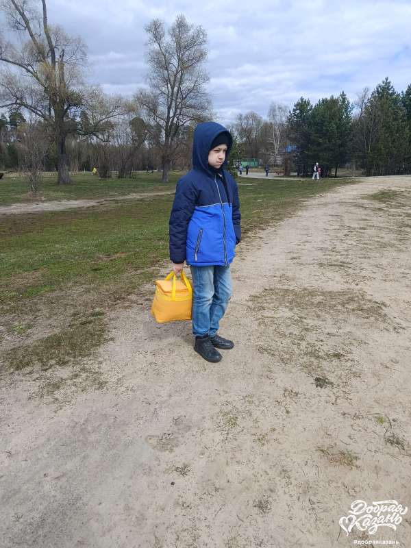 Помогал родителям