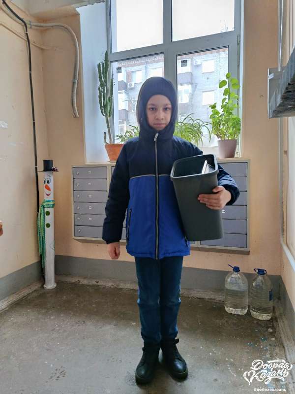 Помогал родителям