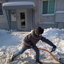 Уборка снега