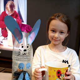 сделали из экоматериала для пуговиц