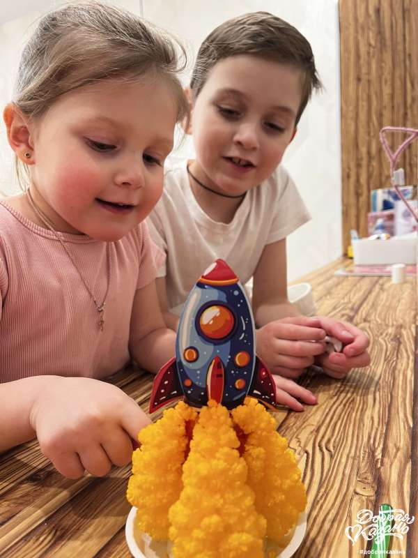 Играть с сестрой - доброе дело!