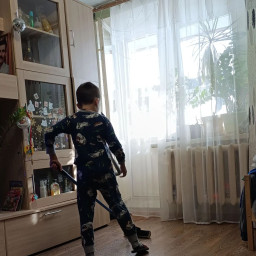 Помогаю маме